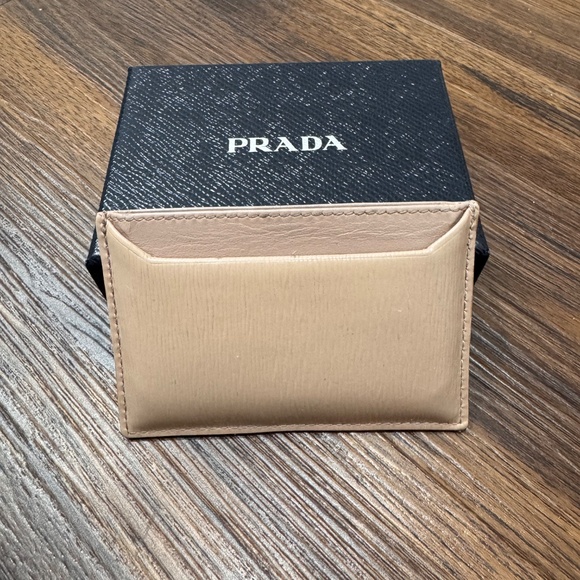 Used Prada cardholder (full box) - Picture 3 of 4
